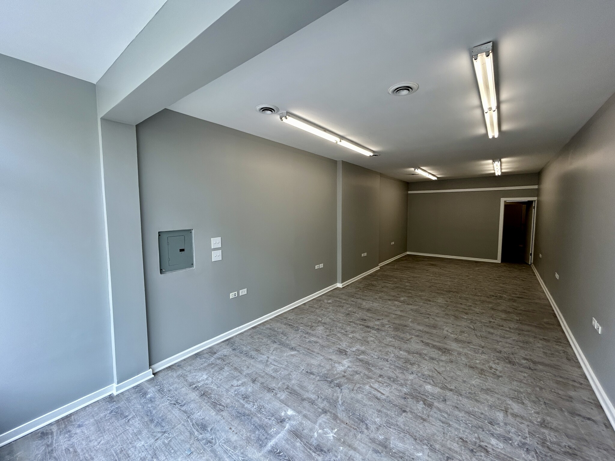 6237-6245 S Kedzie Ave, Chicago, IL à louer Photo de l’immeuble– Image 1 sur 9