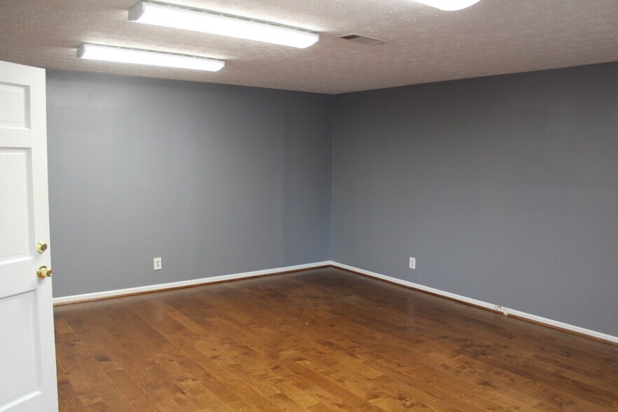 2931 Lewis St, Kennesaw, GA à louer - Photo intérieure – Image 3 sur 5
