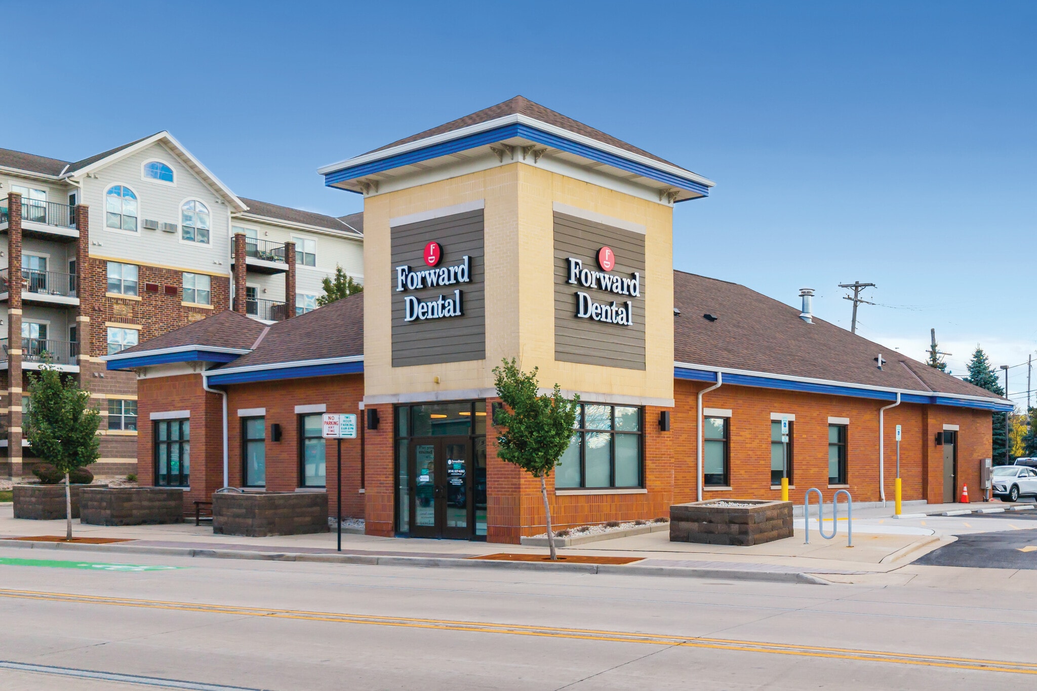 8001 W National Ave, West Allis, WI à vendre Photo principale– Image 1 sur 6