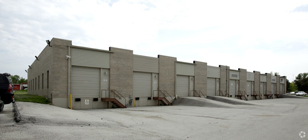 12747-12759 Carrollton Industrial Dr, Bridgeton, MO à louer - Photo de l’immeuble – Image 3 sur 6