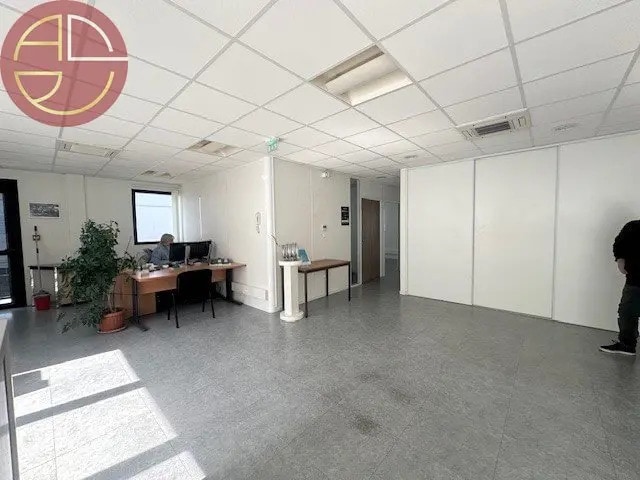 Bureau dans Toulouse à louer - Photo de l’immeuble – Image 1 sur 9