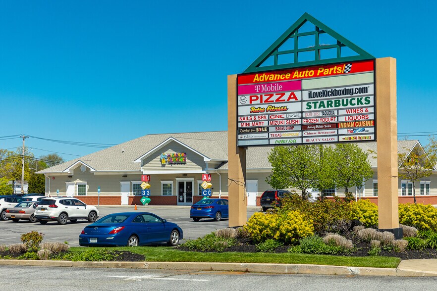 520 Commack Rd, Deer Park, NY à louer - Photo de l’immeuble – Image 3 sur 10