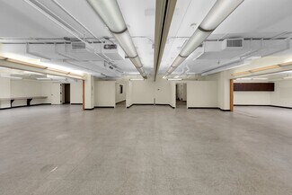 Plus de détails pour 242-244 E Second St, New York, NY - Bureau/Local commercial à louer
