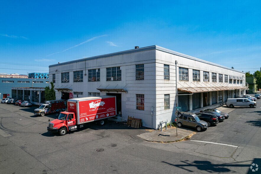 239 SE Salmon St, Portland, OR à louer - Photo de l’immeuble – Image 3 sur 6