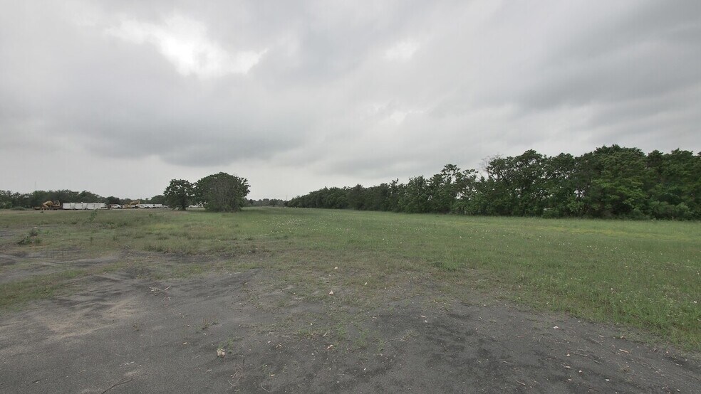 5702 John Martin Rd, Baytown, TX à vendre - Photo de l’immeuble – Image 3 sur 4