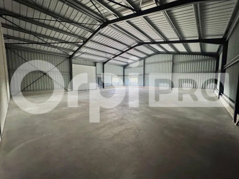 Industriel/Logistique dans Châlons-en-Champagne à louer Photo intérieure– Image 1 sur 9