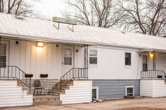 Plus de détails pour 1220 N Front St, Crookston, MN - Logement à vendre