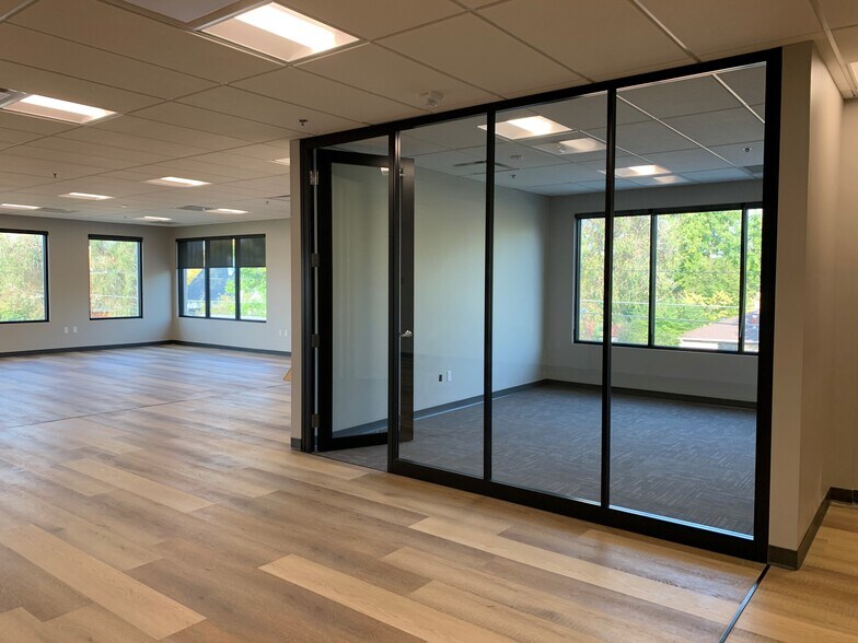 2840-2848 Fairfax St, Denver, CO à louer - Photo intérieure – Image 2 sur 17