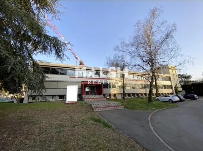 Plus de détails pour 12 Rue De Verdun, Caluire-et-Cuire - Bureau à vendre