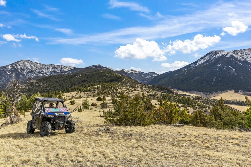 NHN (Parcel A-2) Suce Creek Road, Livingston, MT à vendre - Photo de l’immeuble – Image 3 sur 53