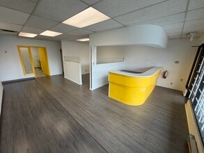 7080 River Rd, Richmond, BC à louer Photo intérieure– Image 1 sur 5