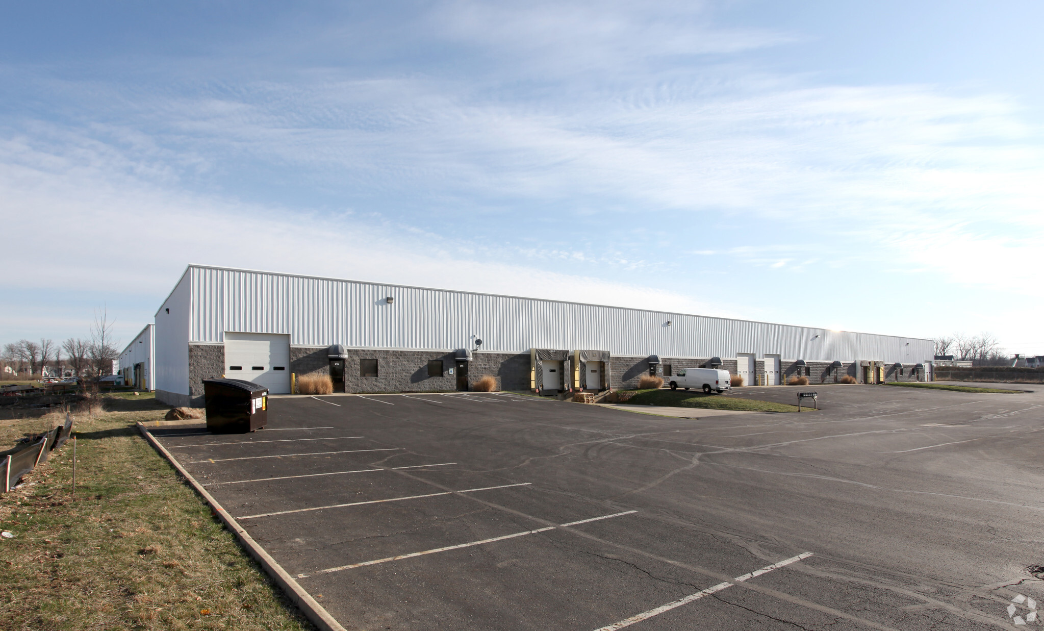 Columbus, Ohio Flex Industrial Portfolio portefeuille de 2 biens à vendre sur LoopNet.fr Photo principale– Image 1 sur 3