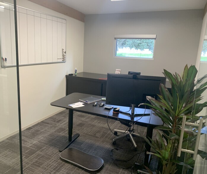 1951 SR 426 W, Oviedo, FL à louer - Photo de l’immeuble – Image 3 sur 7