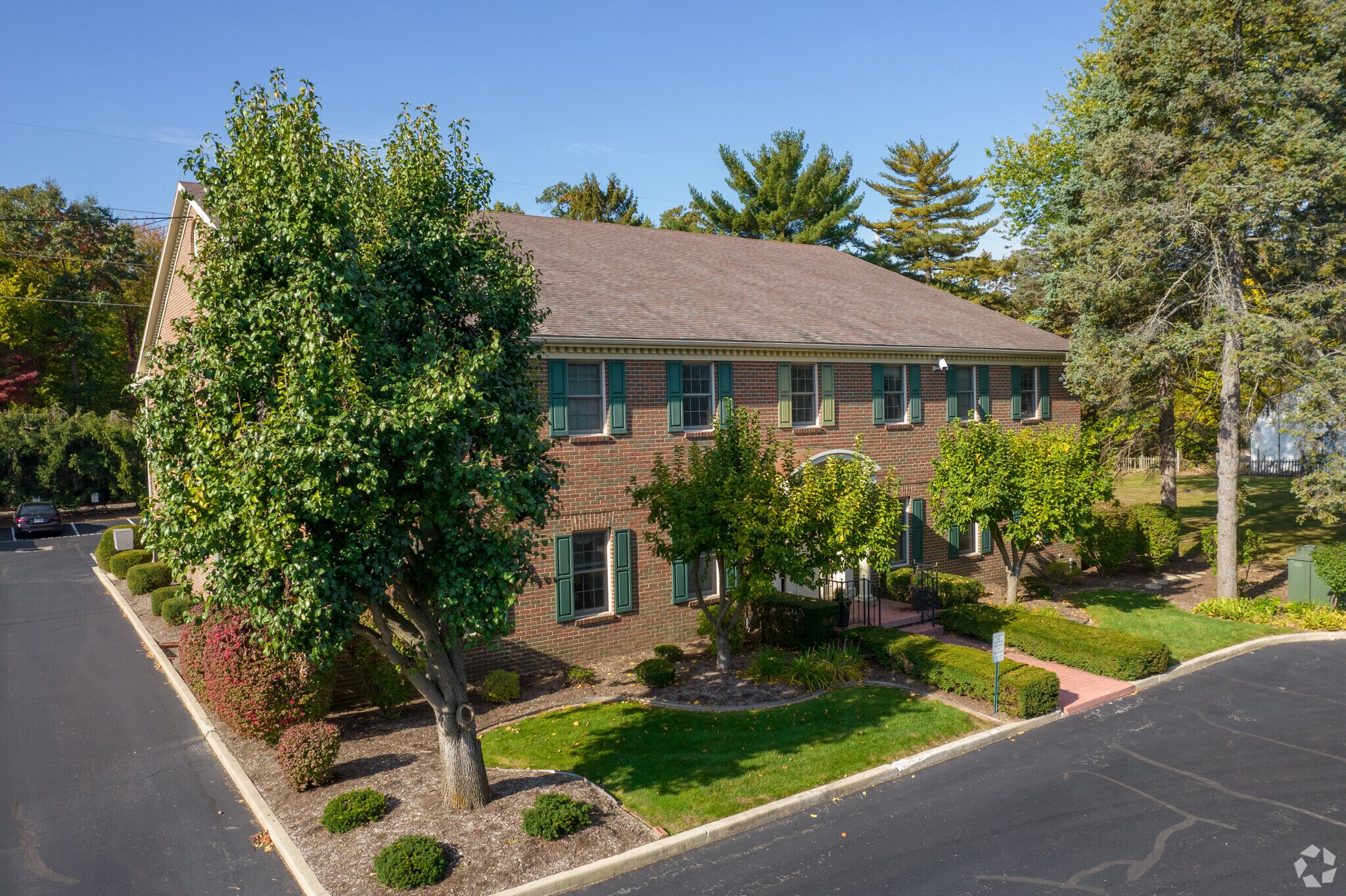 4169 N Holland Sylvania Rd, Toledo, OH à louer Photo principale– Image 1 sur 16