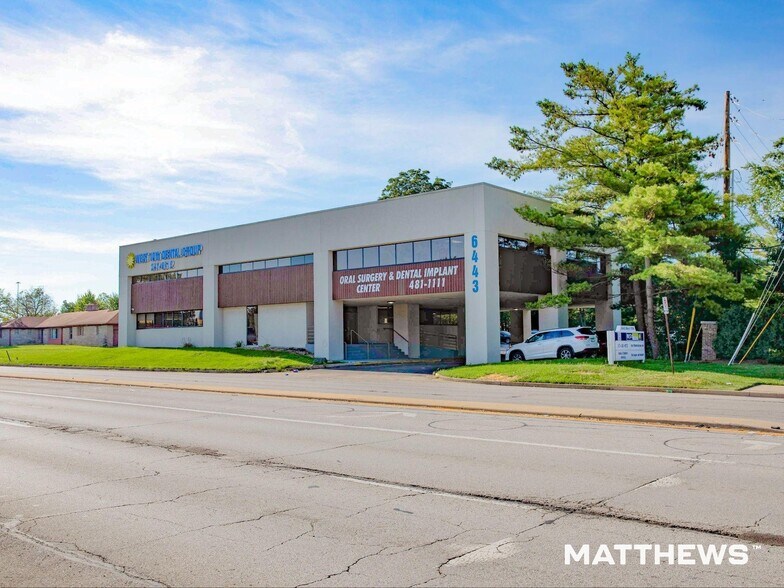 6443 W 10th St, Indianapolis, IN à vendre - Photo de l’immeuble – Image 3 sur 6
