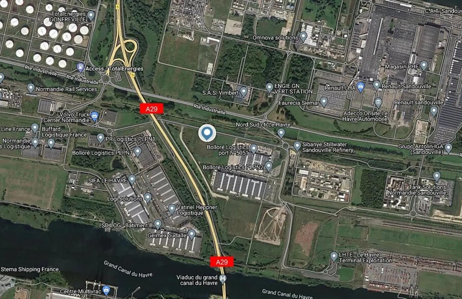 Industriel/Logistique dans Oudalle à louer - Photo de l’immeuble – Image 2 sur 11