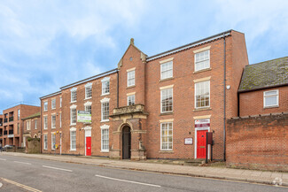 Plus de détails pour 1 St. Michaels Sq, Gloucester - Bureau à vendre