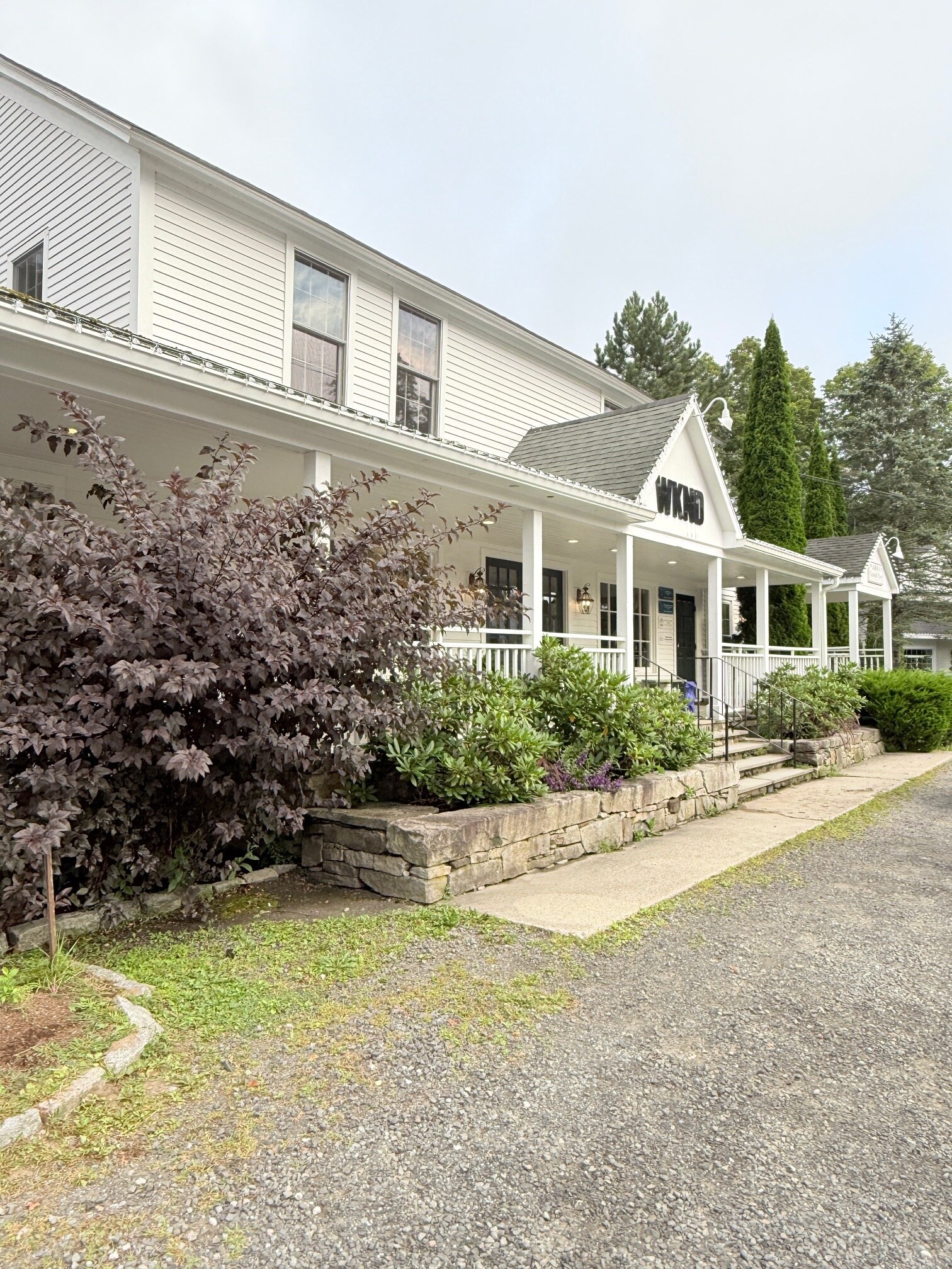 4 Cornwall Rd, Warren, CT à louer Photo principale– Image 1 sur 26