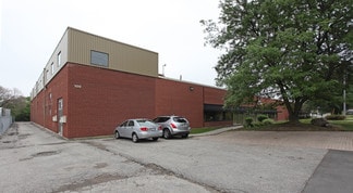 Plus de détails pour 100 Brisbane Rd, Toronto, ON - Industriel/Logistique à louer