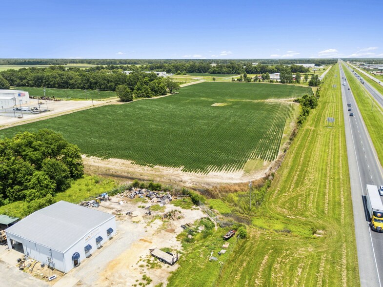 Fontana Rd, Monroe, LA à vendre - Photo de l’immeuble – Image 2 sur 3
