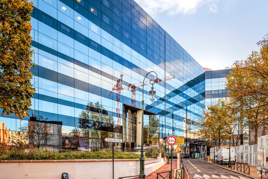 48-50 Avenue Du Général De Gaulle, Puteaux à louer - Photo de l’immeuble – Image 2 sur 3