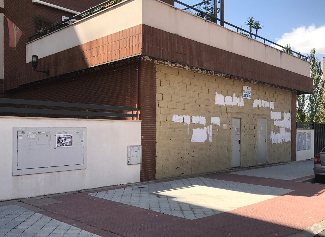 Calle de Ernesto Che Guevara, 11, Fuenlabrada, MAD 28942 - Lot Puerta 01, Esc. 1 - - Photo intérieure - Image 2 of 2