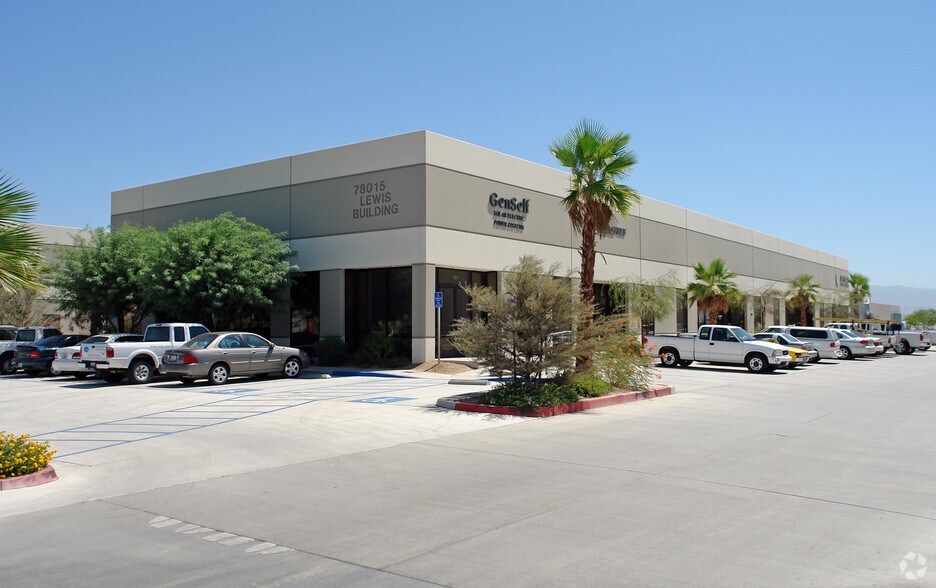 78015 Wildcat Dr, Palm Desert, CA à louer - Photo de l’immeuble – Image 2 sur 5