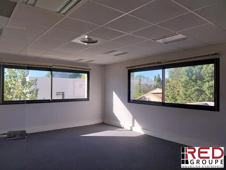 489 Route De Berre, Éguilles à louer - Photo intérieure – Image 2 sur 9