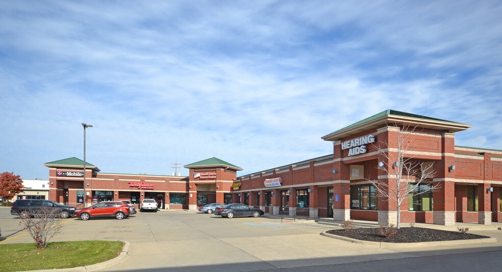 3171-3187 Fort St, Wyandotte, MI à louer - Photo de l’immeuble – Image 3 sur 6