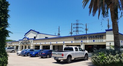 6713 Broadway, Pearland, TX à louer Photo intérieure– Image 2 sur 2