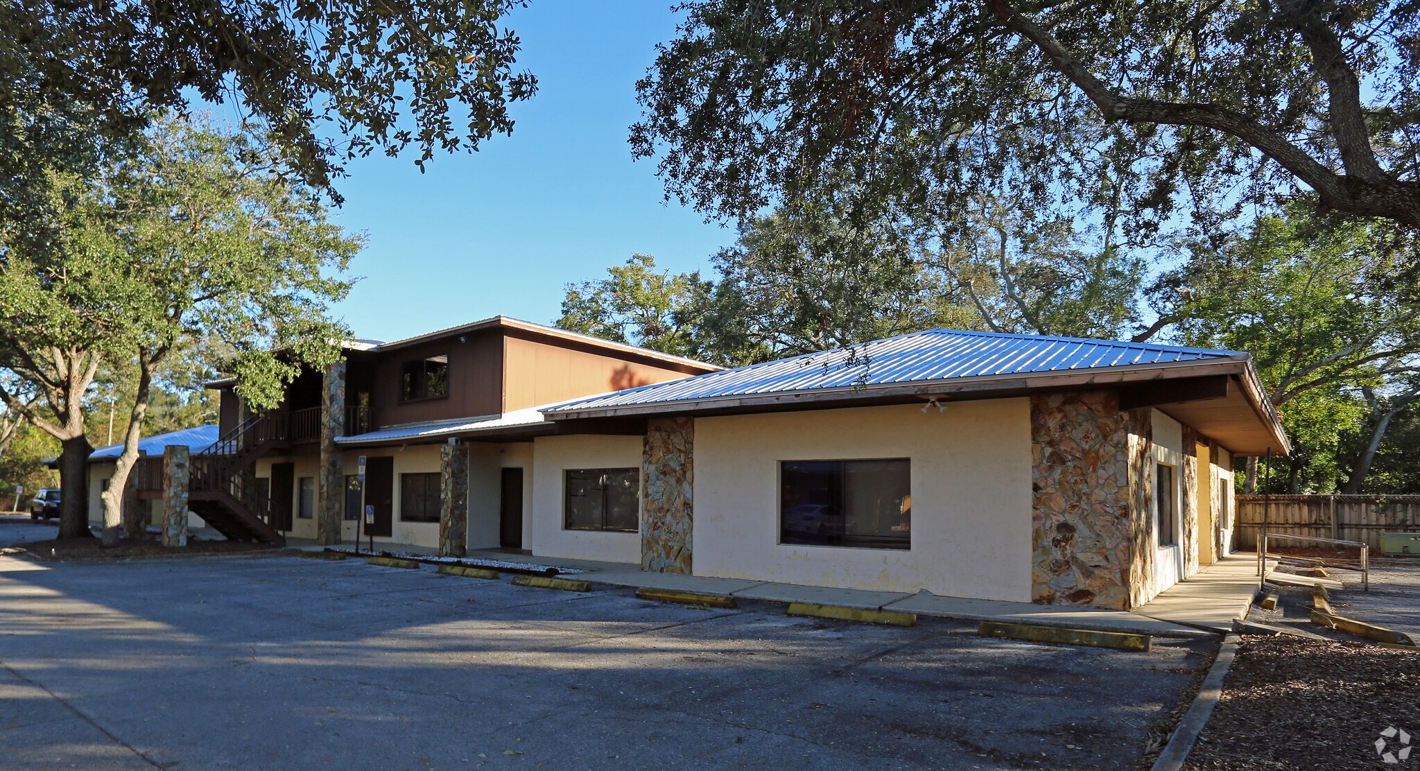 11213 N Nebraska Ave, Tampa, FL à vendre Photo principale– Image 1 sur 11