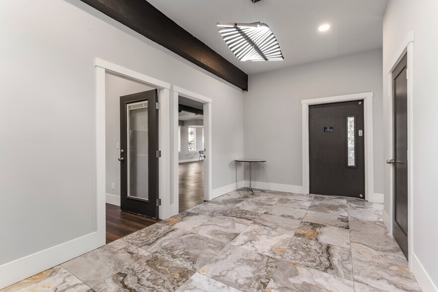 1607 Dexter Ave N, Seattle, WA à louer - Photo de l’immeuble – Image 3 sur 31