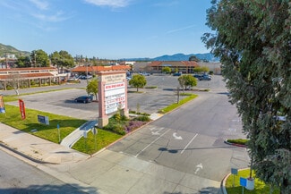 Plus de détails pour 2495-2505 E Lakeshore Dr, Lake Elsinore, CA - Local commercial à louer