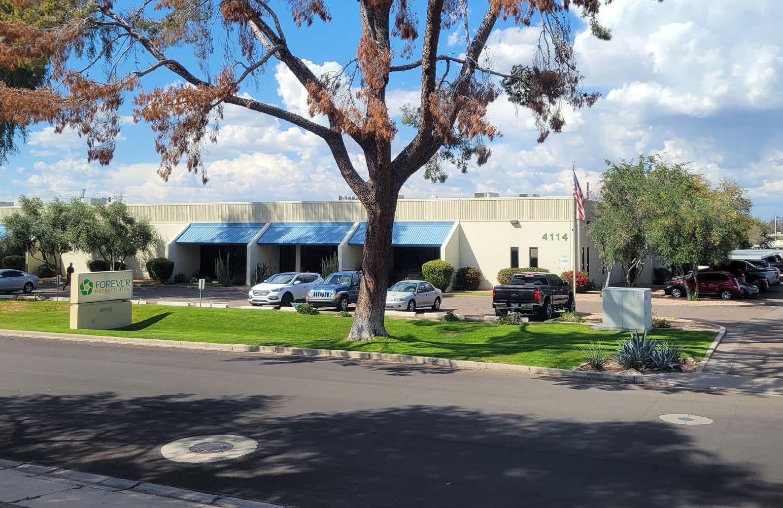 4114 E Wood St, Phoenix, AZ à vendre Photo de l’immeuble– Image 1 sur 12