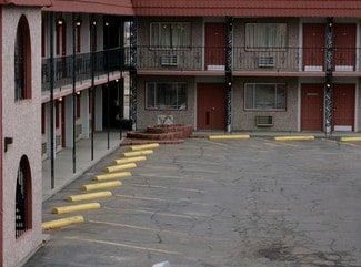Plus de détails pour 1321 Elm Ave, Rocky Ford, CO - Hôtellerie à vendre