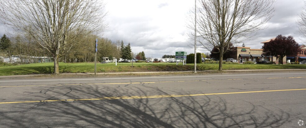 115 Arney Rd, Woodburn, OR à vendre - Photo de l’immeuble – Image 2 sur 3