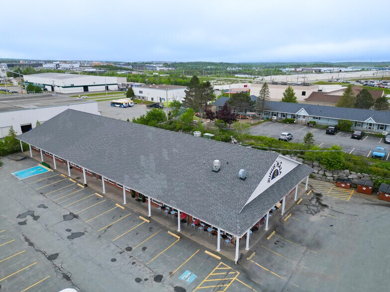 8 Oland Cres, Halifax, NS à louer - Photo de l’immeuble – Image 3 sur 4