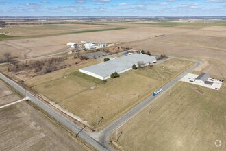 3750 Industrial Dr, Carlyle, IL - Vue aérienne  vue de carte - Image1