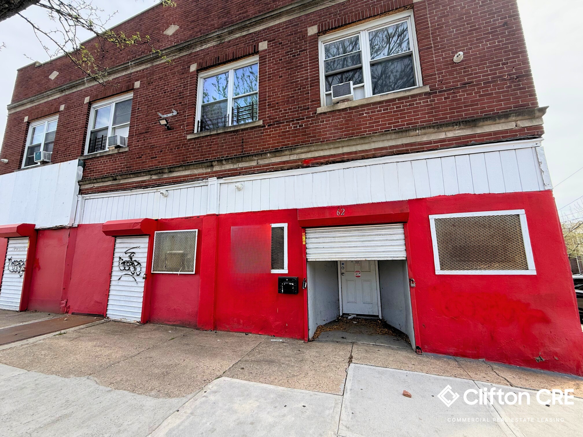 62-64 Elizabeth Ave, Newark, NJ à louer Photo principale– Image 1 sur 5