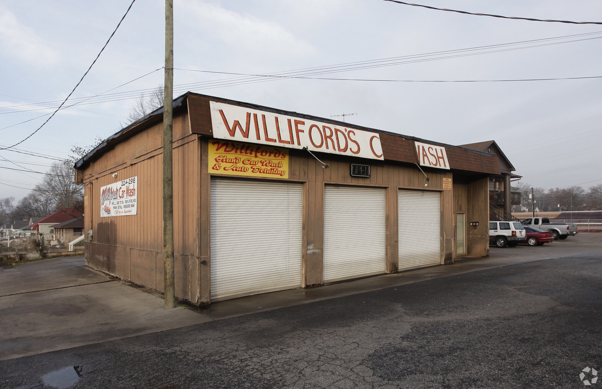 1603 N Main Street portefeuille de 3 biens à vendre sur LoopNet.fr Photo principale– Image 1 sur 4