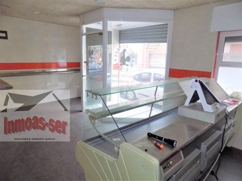 Immeuble residentiel dans Canovelles, Barcelona à vendre - Photo intérieure – Image 2 sur 3