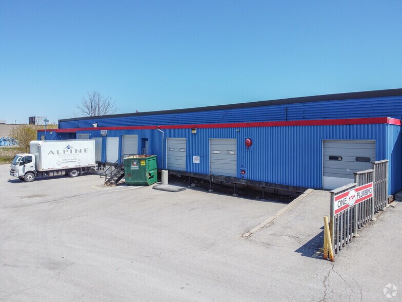 842 Victoria St N, Kitchener, ON à louer - Photo de l’immeuble – Image 2 sur 5