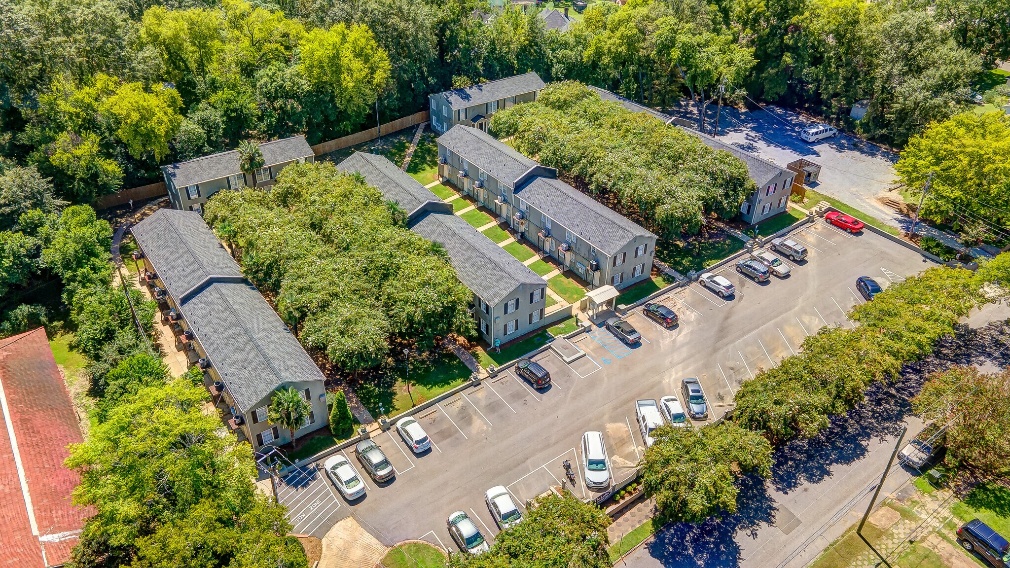 501 Clayton St, Montgomery, AL à vendre Photo de l’immeuble– Image 1 sur 7