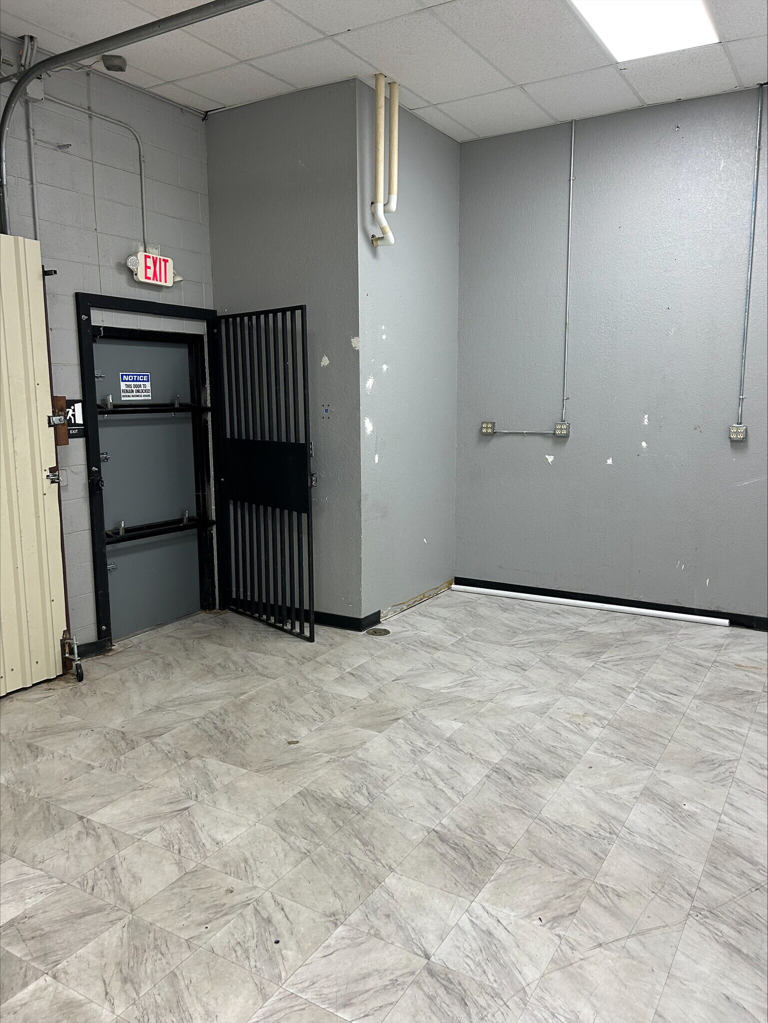 8507 S Western Ave, Oklahoma City, OK à louer Photo de l’immeuble– Image 1 sur 6