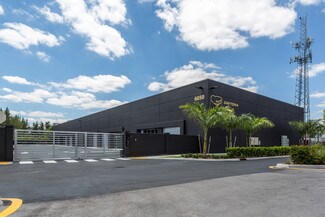 Plus de détails pour 6050 NW 102nd Ave, Doral, FL - Industriel/Logistique à louer