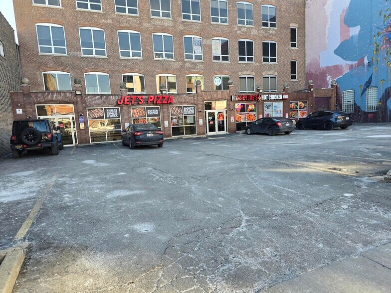 1811-1819 W North Ave, Chicago, IL à vendre - Photo de l’immeuble – Image 2 sur 23