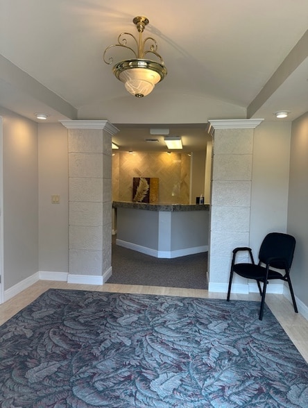 12593-12599 New Brittany Blvd, Fort Myers, FL à vendre - Photo intérieure – Image 3 sur 10