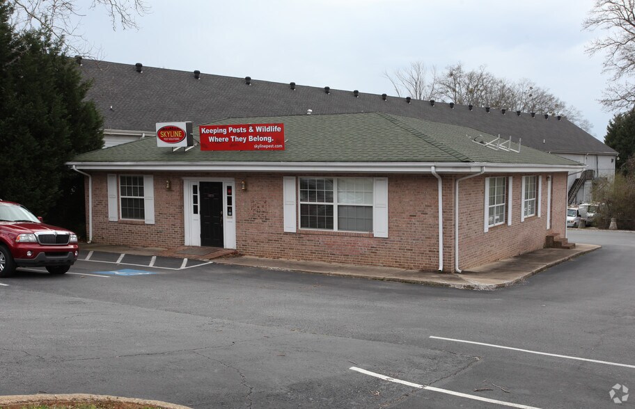 307 Atlanta Rd, Cumming, GA à louer - Photo principale – Image 1 sur 10