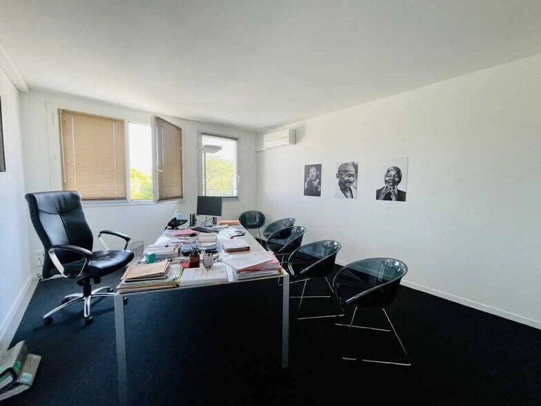 Bureau dans Talence à vendre - Photo de l’immeuble – Image 1 sur 7