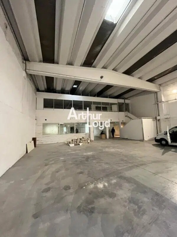 48 Rue Henri Laugier, Antibes à louer Photo de l’immeuble– Image 1 sur 7
